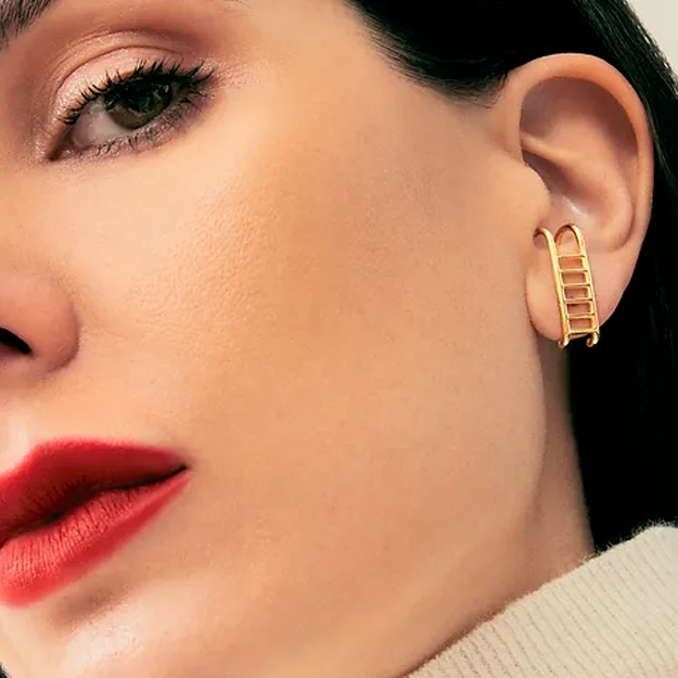 BRINCOS ESCADA DE PISCINA P