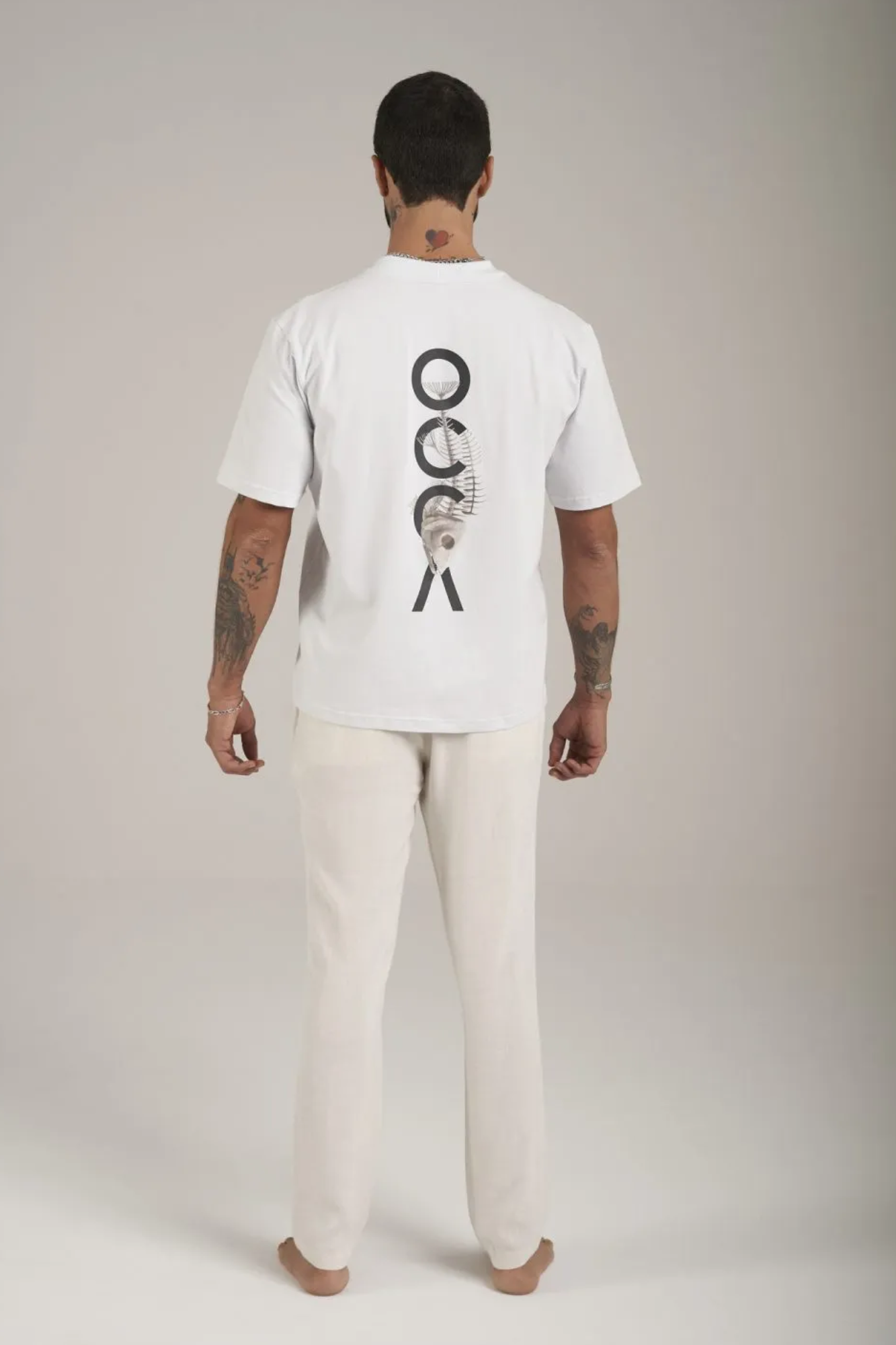 CAMISETA OVERSIZED CARPA