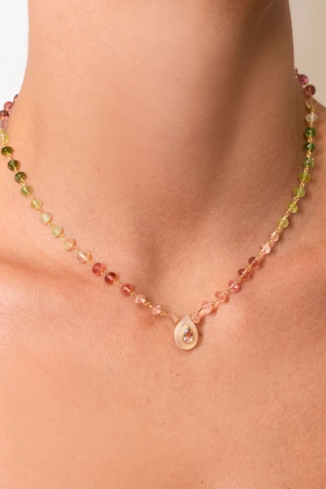 COLAR TURMALINA COLOR QUARTZO DROP