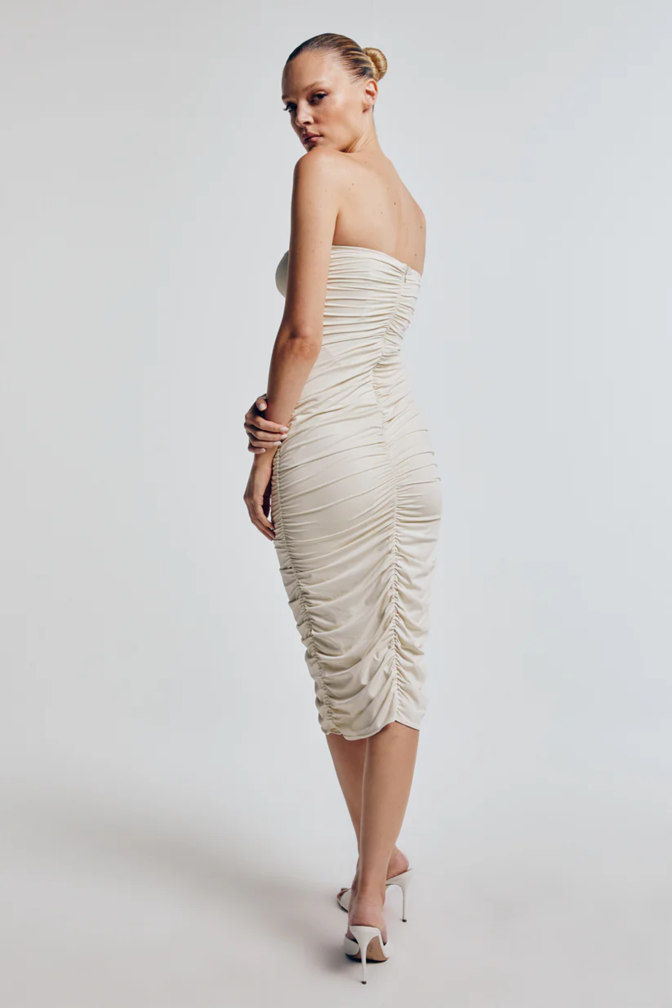 VESTIDO DRAPEADO SOLENE