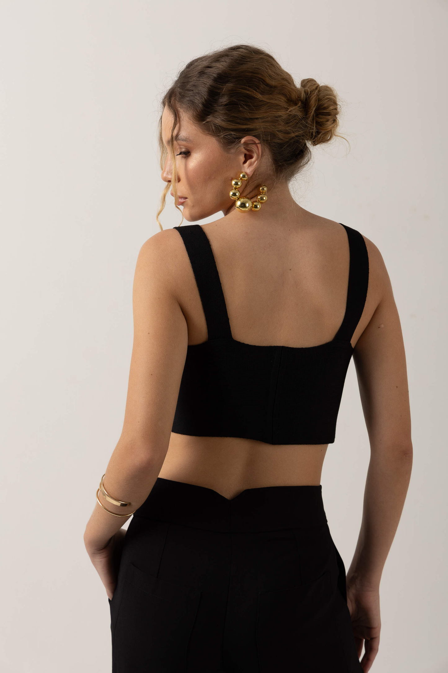 CALÇA ALFAIATARIA EM CREPE AVA - PRETO